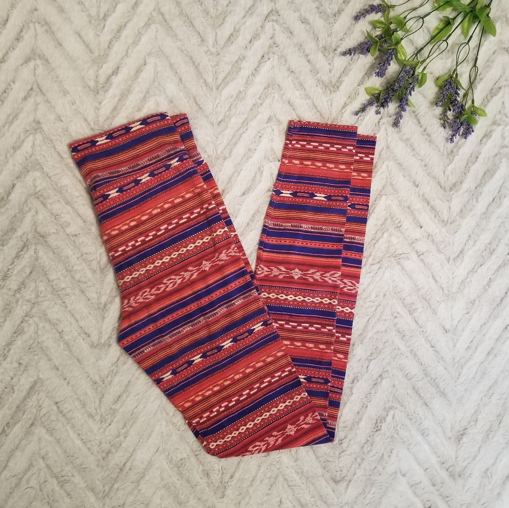 Forever 21 High Waisted Pattern Leggings